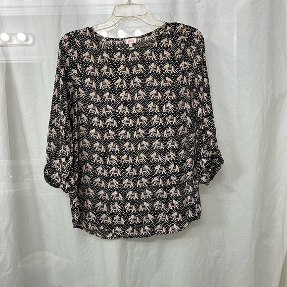Pixley Women’s Top Size Small Elephant Novelty Print Lightweight Work Office - Picture 1 of 10